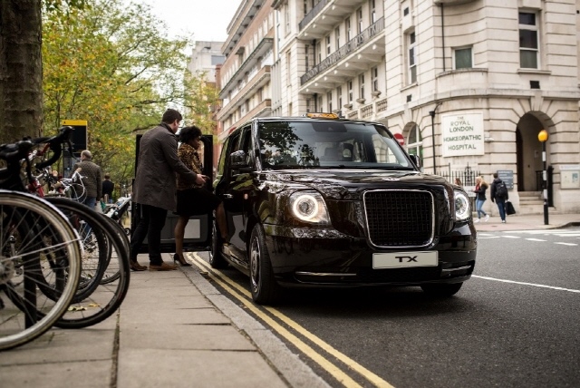‘고요한 택시’를 운영하는 코액터스는 최근 영국 블랙캡 국내 독점 공급 사업자 에이티모빌리티와 업무협약을 맺고 유니버설 디자인이 적용된 택시인 TX 모델을 국내에 처음 도입하기로 했다. /코액터스<br>
