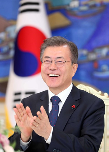 문재인 대통령, ‘평화올림픽’ 실검 1위 생일선물에 감사 인사