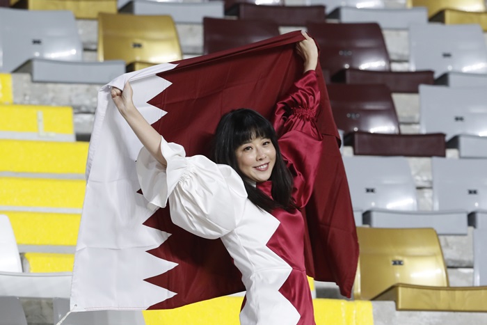 MC 겸 방송인 이매리가 사회 고위층 인사들로부터 추행을 당한 사실을 폭로하겠다고 밝혀 초미의 관심이 집중되고 있다. 이매리는 현재 카타르에 거주하면서 카타르 월드컵 민간 홍보대사로 활동하고 있다. / 뉴시스