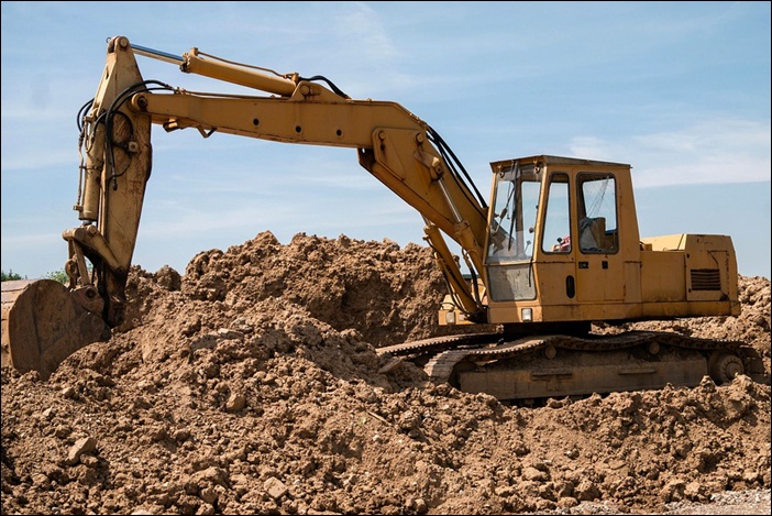 건설현장에서 발생하는 '흙'의 재활용 의무기관이 국토부를 제외한 국가 발주청으로 확대된다.