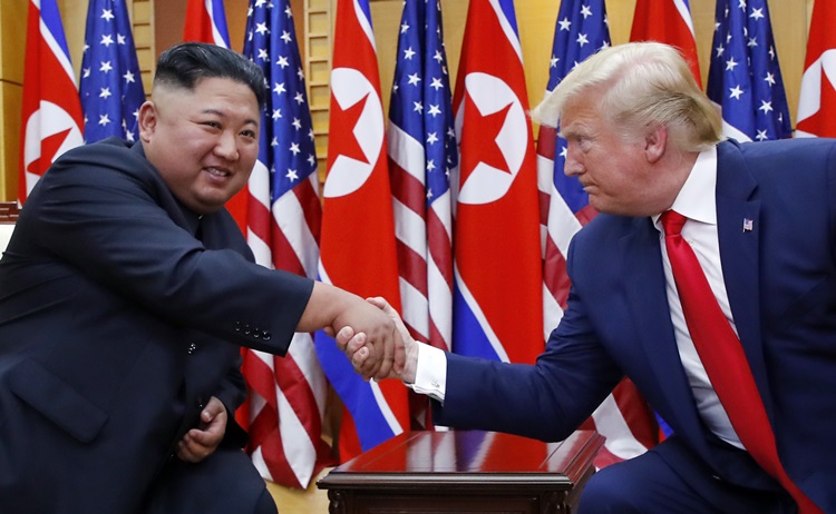 도널드 트럼프 미국 대통령이 김정은 북한 국무위원장과 친밀한 관계라는 점을 강조했다. /뉴시스