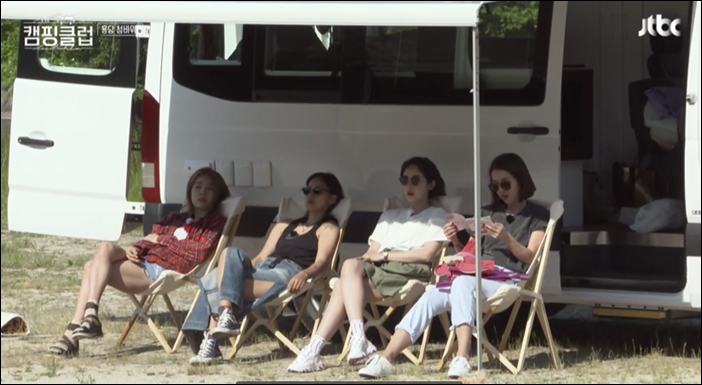 (사진 좌측부터) 옥주현, 이효리, 성유리, 이진 / JTBC '캠핑클럽' 방송화면 캡처