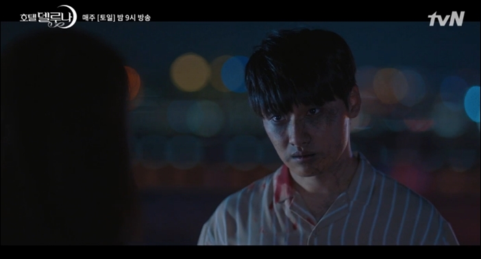 강렬한 눈빛 연기를 선보인 이다윗 / tvN '호텔 델루나' 방송화면 캡처