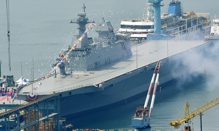 2020년 배치될 우리 해군의 두번째 대형수송함 마라도함(1만4,500톤급). /뉴시스