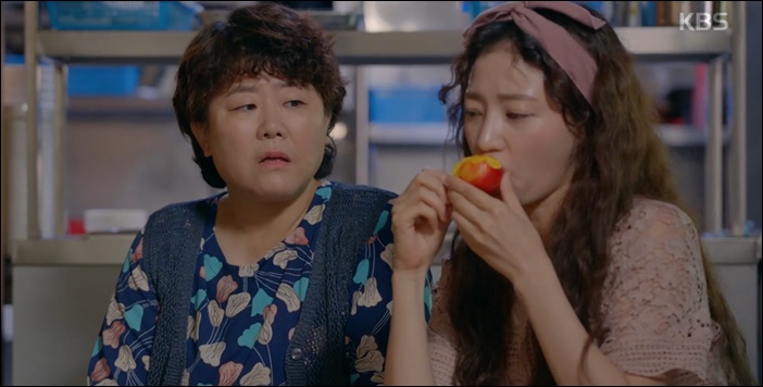 자식바라기 엄마 캐릭터를 현실적으로 그려낸 이정은 / KBS2TV '쌈, 마이웨이' 방송화면 캡처
