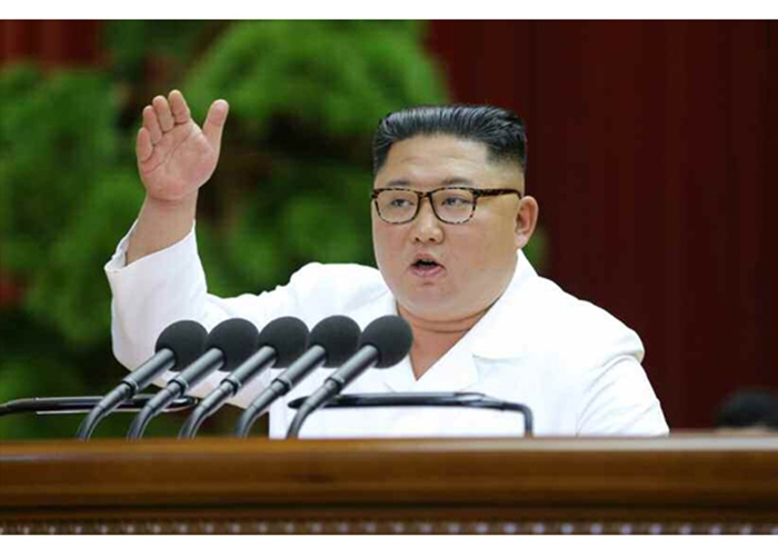 김정은 북한 국무위원장이 삼일째 이어진 당 전원회의에서 7시간에 걸쳐 주요 현안에 대해 보고했다. /노동신문 캡쳐.