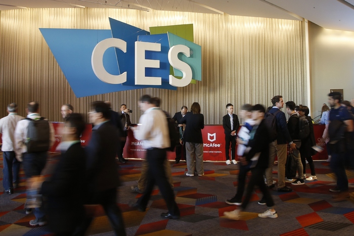 소니인터랙티브엔터테인먼트(SIE)가 7일(현지시간) 미국 라스베가스에서 열린 'CES 2020'에서 플레이스테이션4의 누적 판매량이 1억대를 돌파했다고 밝혔다. /뉴시스AP