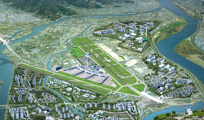 박근혜 정부 당시 결정된 김해공항 확장사업이 소음 등의 문제로 멈춰선 가운데, 국무총리실에서 사업 적합성 여부를 검토 중이다. /뉴시스