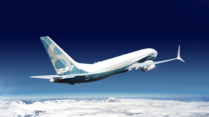 보잉 737MAX 8이 두 차례 추락 사고로 인해 전 세계 40여개국에서 737MAX 기재 전체가 비행 금지 조치를 받았다. 사진은 보잉 737MAX 8. /보잉 홈페이지 갈무리