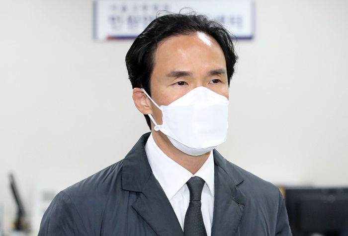 조현범 한국타이어앤테크놀로지 사장이 1심 선고공판에서 징역 3년에 집행유예 4년을 선고받았다. /뉴시스
