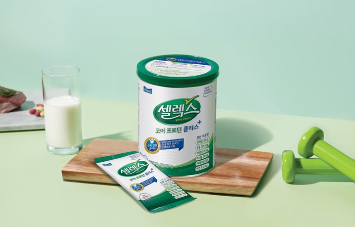 매일유업(대표 김선희)이 만든 웰에이징 영양설계 전문 브랜드 ‘셀렉스’가 고객의 목소리를 반영해 업그레이드한 건강기능식품 ‘코어 프로틴 플러스(사진)’를 출시했다. / 매일유업