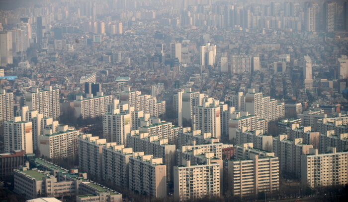 5월 서울 아파트 매매거래량이 전월 대비 34% 증가한 것으로 나타났다./뉴시스
