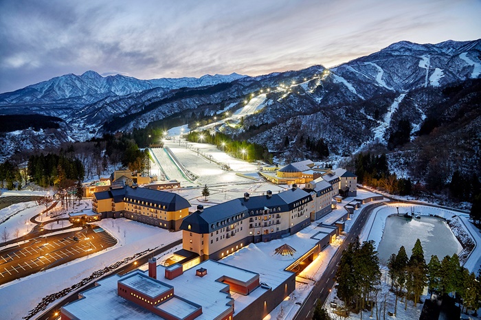 일본 니가타현에 위치한 롯데아라이리조트(사진)가 아시아 최고의 스키장과 스키 리조트 등을 선정하는 ‘2020 스키 아시아 어워즈(2020 SKI ASIA AWARDS)’에서 4관왕에 올랐다. / 롯데호텔