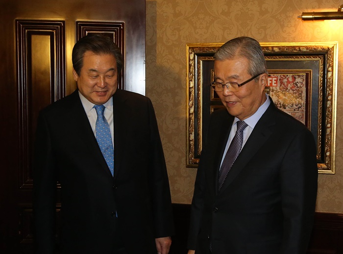 김종인 미래통합당 비상대책위원장과 김무성 전 의원이 보수 진영 대선 승리를 위한 ‘킹 메이커’ 역할을 자처하고 있다./뉴시스