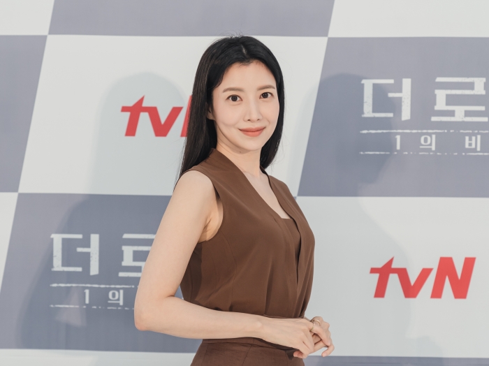 미니어처 작가 서은수 역을 맡은 윤세아 / tvN
