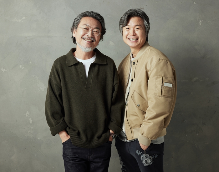 배우 김의성과 기자 주진우가 다큐멘터리 영화 ‘나의 촛불’로 감독에 도전했다. /(유)주기자