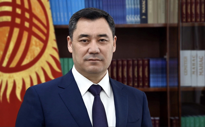키르기스스탄 정부가 중앙아시아에서 가장 큰 금광인 쿰토르(Kumtor Gold mine)의 소유권과 관리권을 이전 받았다. 사진은 사디르 자파로프(Sadyr Japarov) 키르기스스탄 대통령 / 주한키르기스스탄대사관