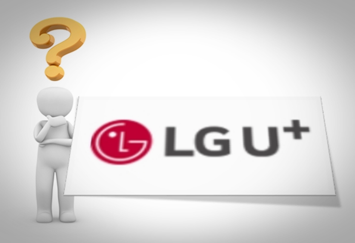 LG유플러스는 지난해 장애인 차별 관련 논란에 잇따라 휩싸인 바 있다. /그래픽=권정두 기자