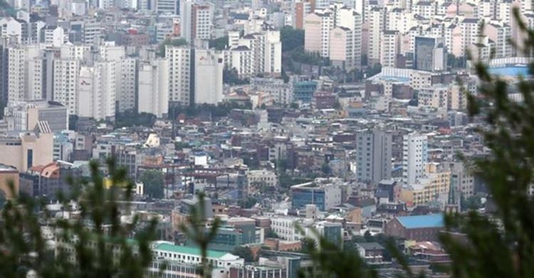 지난해 12월 서울 빌라 매매거래량이 1년 전에 비해 절반 이상 감소했다. / 뉴시스