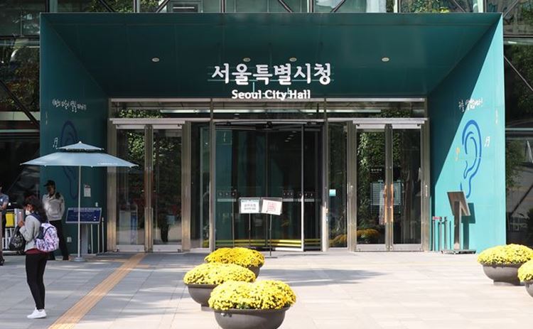 서울시청이 지난달 개정 ‘도시 및 주거환경정비 조례안’을 시행했다. /뉴시스