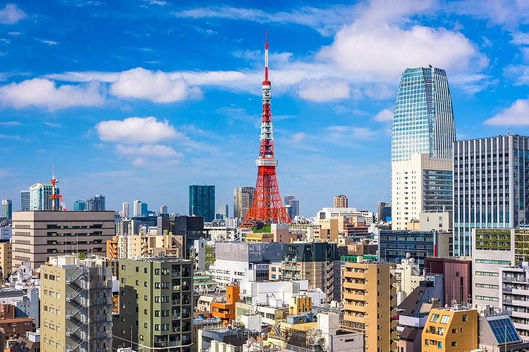 온라인여행 플랫폼 등에서 조사한 통계에 따르면 한국인 소비자들 사이에서 일본 여행 관심이 높은 것으로 나타났다. 사진은 일본 도쿄의 도쿄 타워. / 호텔스닷컴