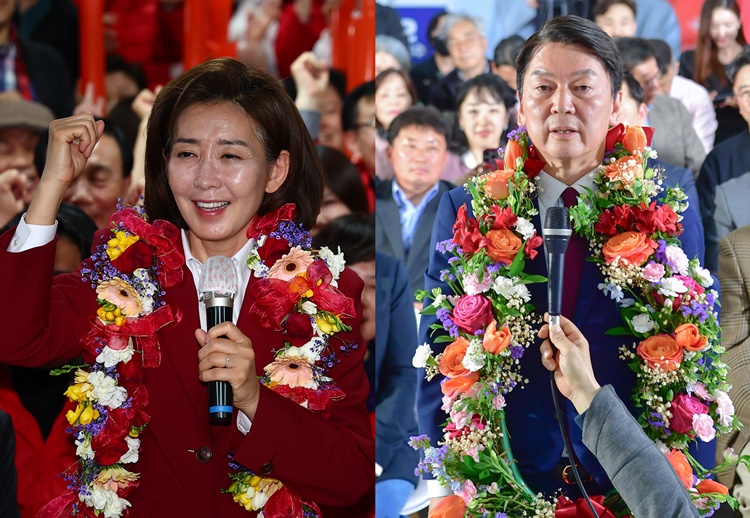 한동훈 국민의힘 비상대책위원장이 여권 총선 참패에 대한 책임을 지고 사퇴했다. 당 대표가 공석을 어떤 인물이 전면에 나서 위기를 수습할지 관심이 집중되고 있다. 나경원(왼쪽) 국민의힘 전 의원이 11일 서울 동작구에 마련된 본인의 선거사무실에서 당선 확실이 되자 주먹을 불끈 쥐고 있다. 안철수(오른쪽) 국민의힘 의원이 11일 오전 경기도 성남시 분당구 선거사무소에서 당선 소감을 말하고 있는 모습. /뉴시스