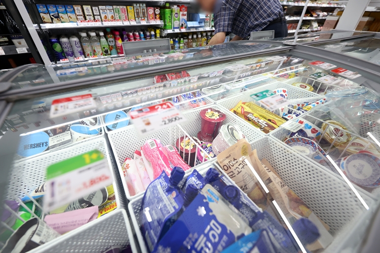 최근 아이스크림 등 디저트류에도 설탕을 뺀 제로 제품들이 출시되고 있다. / 뉴시스