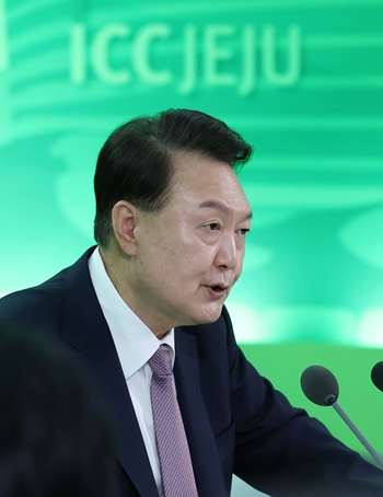 윤석열 대통령은 제주 관광 인프라 확충에도 힘을 싣겠다고 밝혔다. 제주를 도심항공교통(UAM) 시범운용구역으로 지정하겠다는 계획이 대표적이다. / 뉴시스 