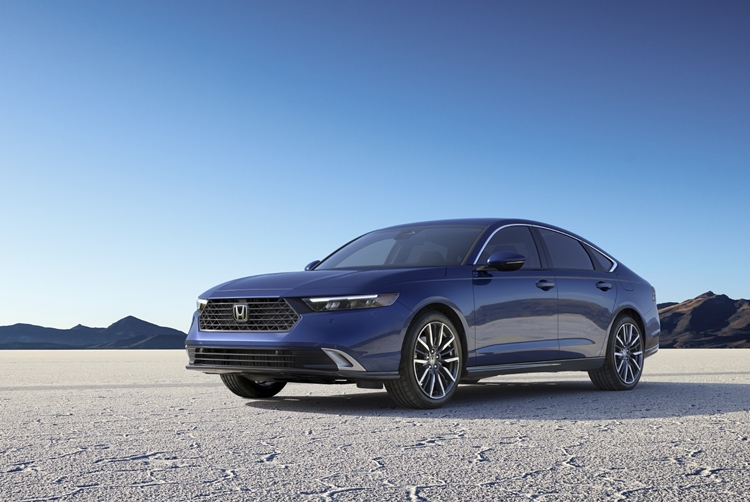 혼다코리아는 올해 1~11월 기간 판매량이 전년 동기 대비 73.8% 성장했다. 이는 수입차 단일 브랜드 중 성장률 2위 기록이다. 사진은 혼다 어코드. / 혼다코리아