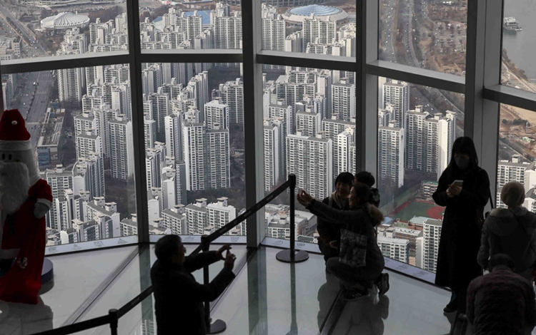 한국은행이 이달 추가 기준금리 인하에 나설지를 놓고는 시장 전문가들의 의견이 엇갈리고 있다. / 뉴시스