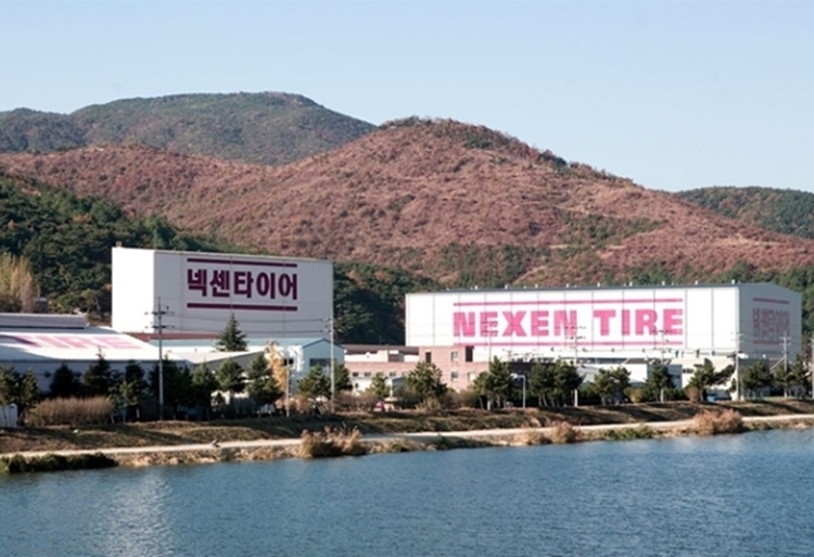 미국이 트럼프 대통령 2기를 맞은 가운데, 경쟁사들과 달리 미국 현지에 공장이 없는 넥센타이어를 향해 우려가 제기되고 있다. /넥센타이어
