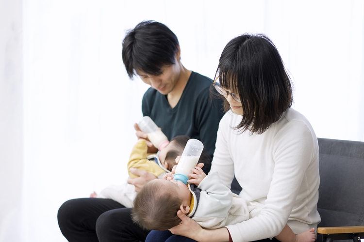 아이돌봄 서비스 우선제공 대상 기준이 '12세 이하 자녀 2명 이상'으로 완화된다. / 게티이미지뱅크