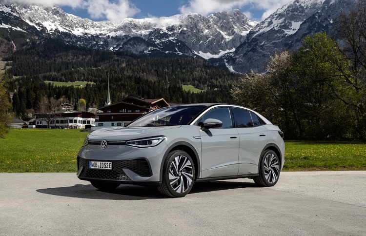 폭스바겐코리아가 전기차 ID.5 모델의 고객 인도를 5월부터 개시한다. / 폭스바겐코리아