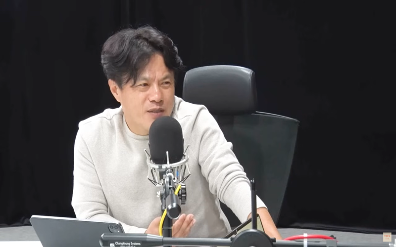 청년들의 모임은 어떻게 변화했을까. 시사위크는 전남대학교 철학과 박구용 교수를 만나 변화된 청년들의 모임 방식에 관해 이야기를 나눴다. / TBS FM 95.1MHz 유튜브 갈무리