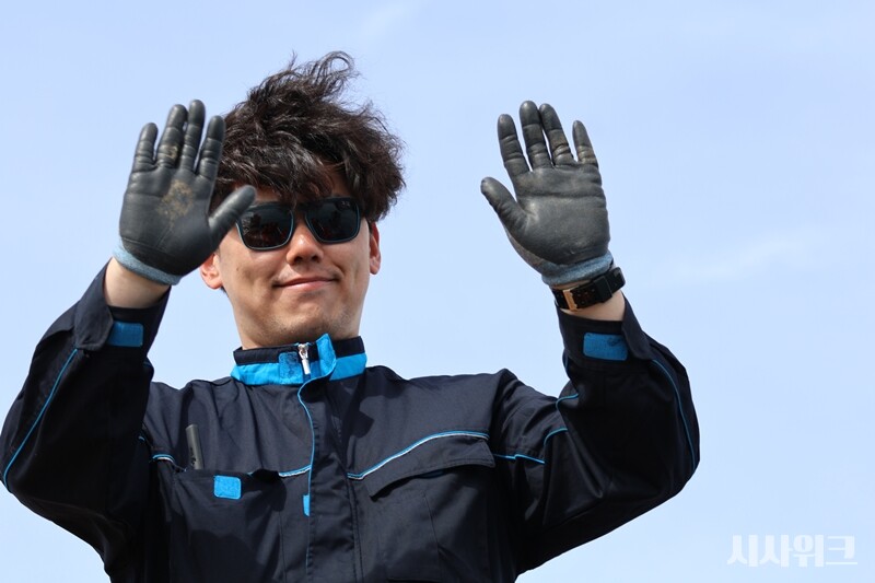 안진현 대원은 “월동대원 지원자들은 남극이라는 매력적인 장소를 기대하기 전, 생각보다 체류 기간이 길다는 것을 명심해야 한다”고 지원자들에게 당부했다. / 사진=남극특별취재팀