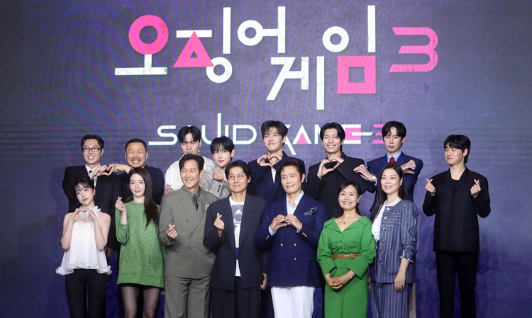 글로벌 시청자와의 만남을 앞두고 있는 ‘오징어 게임’ 시즌3 주역들. / 뉴시스