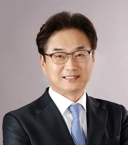 유한양행의 공익법인 유한재단 신임 이사장에 원희목 서울대 특임교수가 선임됐다. / 유한양행