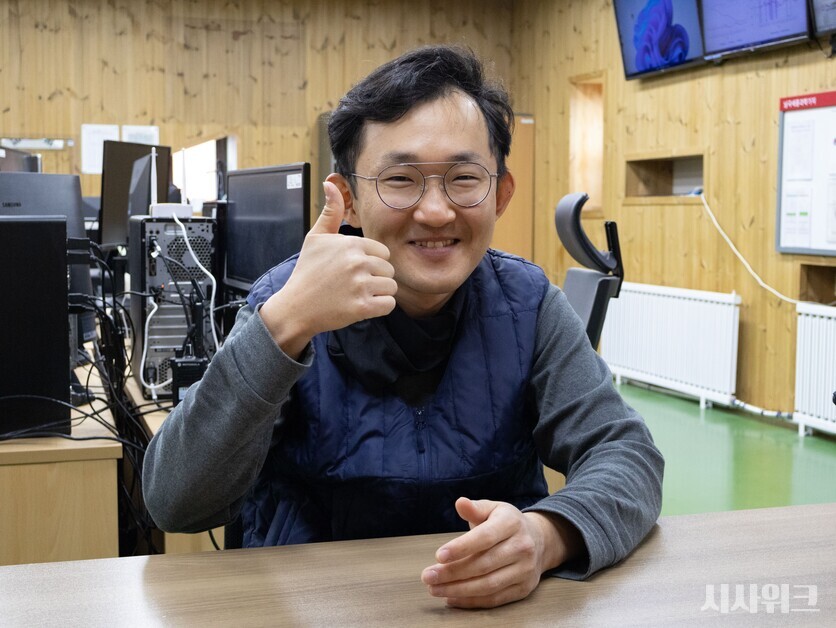 서준영 대원은 “세종기지에서 생활하는 동안 가장 중요한 것은 건강이라고 생각한다”며 “제 38차 월동대원들과 무탈하게 임무를 마친 후 집으로 돌아갈 수 있도록 하겠다”고 각오를 전했다./ 사진=남극특별취재팀