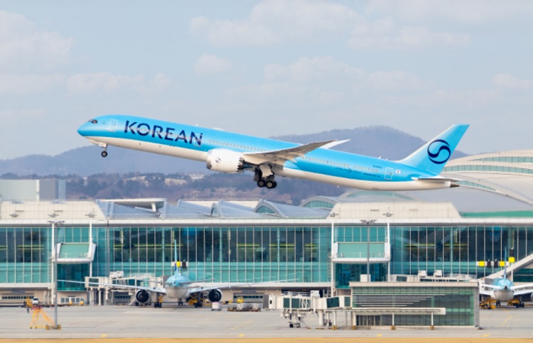대한항공은 현대카드와 ‘현대카드 스토리지 전시 미술품 항공 운송 지원을 위한 상호 업무협약’을 체결했다. / 대한항공