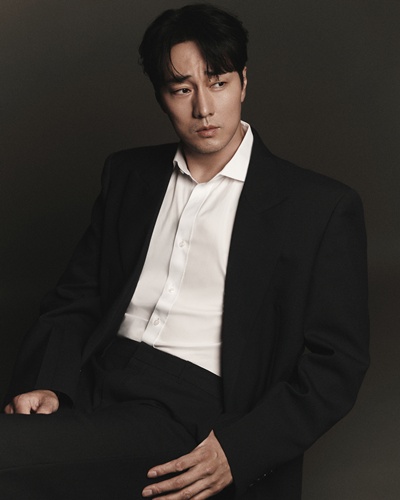 배우 소지섭이 ‘광장’으로 글로벌 시청자를 매료했다. / 넷플릭스