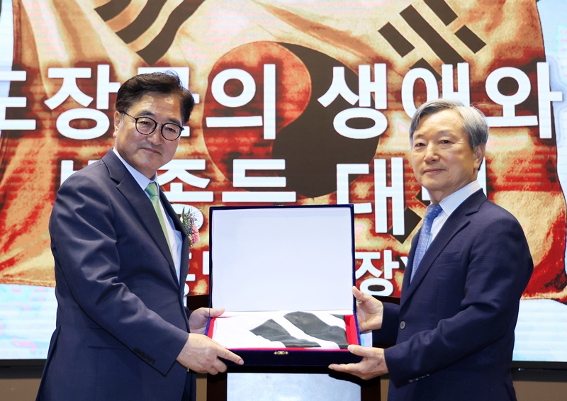 우원식 국회의장은 23일 오후 전주 그랜드힐스턴호텔에서 열린 봉오동 전투 전승 105주년 기념식에 참석했다. / 국회의장실