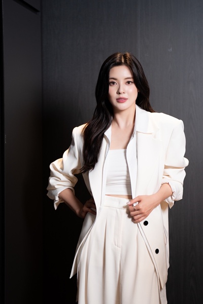 이선빈이 영화를 향한 각별한 애정을 드러냈다. / 바이포엠스튜디오
