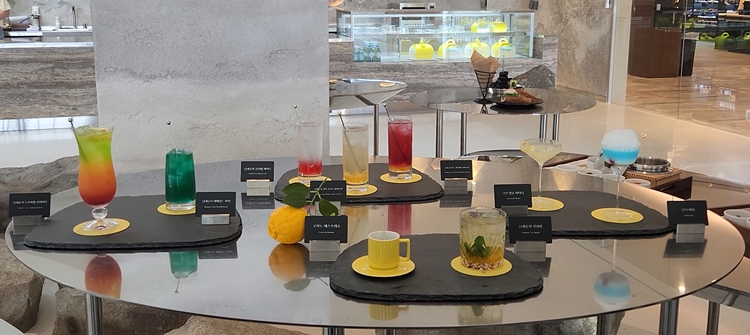 쏠비치 남해에서 판매하는 다양한 칵테일. / 제갈민 기자