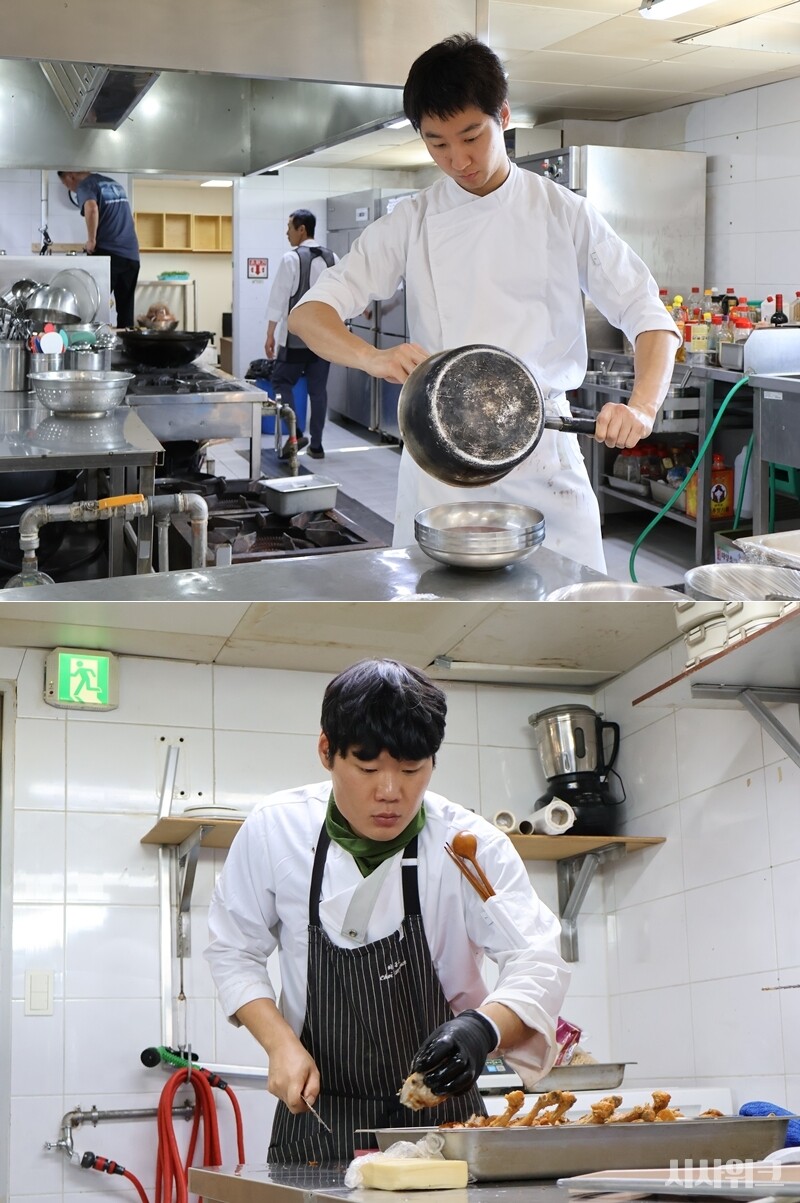 하계 기간, 3개월간 이희영 조리대원을 돕기 위해 파견된 김태연(사진 위쪽), 최홍준(사진 아래쪽) 셰프의 모습./ 사진=남극특별취재팀