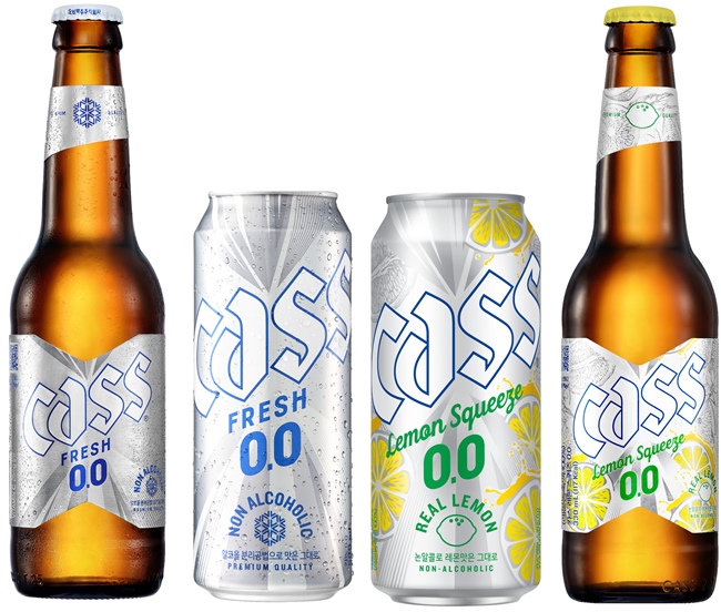 논알코올 음료 라인업 ‘카스 0.0’과 카스 ‘레몬 스퀴즈 0.0’ / 오비맥주 