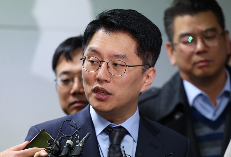 카카오모빌리티가 검찰 수사를 받고 있는 가운데, 류긍선 대표에 대한 소환 조사가 임박했다는 전망이 나온다. / 뉴시스