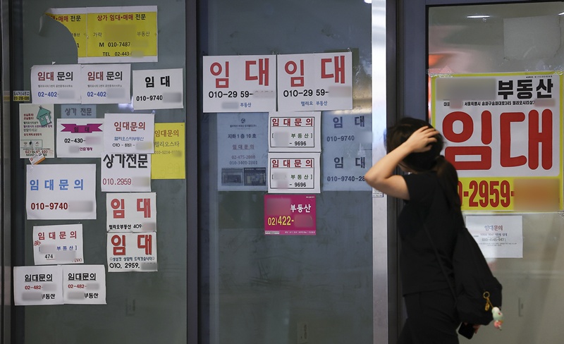 더불어민주당 오세희 의원(비례대표)은 18일, 상가 임대차 계약 시 임대인이 임차인에게 관리비 내역을 의무적으로 공개하도록 하는 법안을 발의했다. / 뉴시스