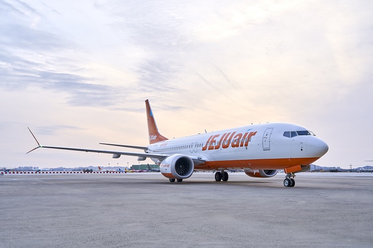 제주항공은 최근 6번째 B737-8 기재를 구매 도입 완료했으며, 연말까지 동일 기종을 2대 추가 도입할 계획이다. 이를 기반으로 하반기 국제선 증편과 신규 노선 운항 등 노선을 탄력적으로 운영할 계획이다. / 제주항공