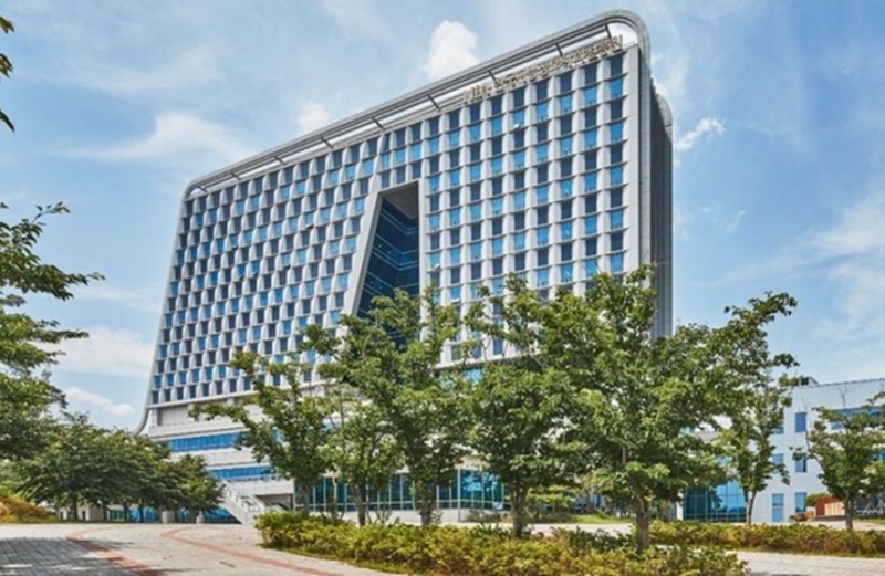 한국지능정보사회진흥원(NIA)은 11일 공공부문 AI 도입·활용을 체계적으로 지원하기 위해 ‘공공AI전환지원센터’를 신설했다고 밝혔다./ NIA
