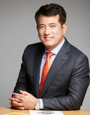 정기호 OK저축은행 대표는 지난해 5연임에 성공했다. / OK저축은행